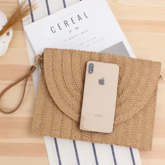 Ari Handwoven Straw Clutch - Swamp's Store