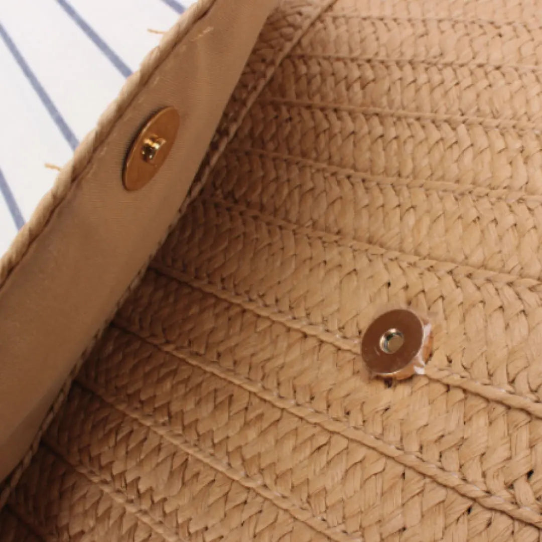 Ari Handwoven Straw Clutch - Swamp's Store